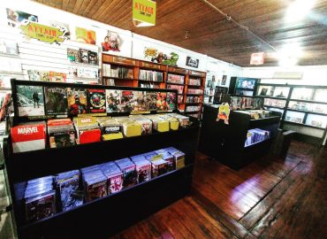 Attack Comic Shop